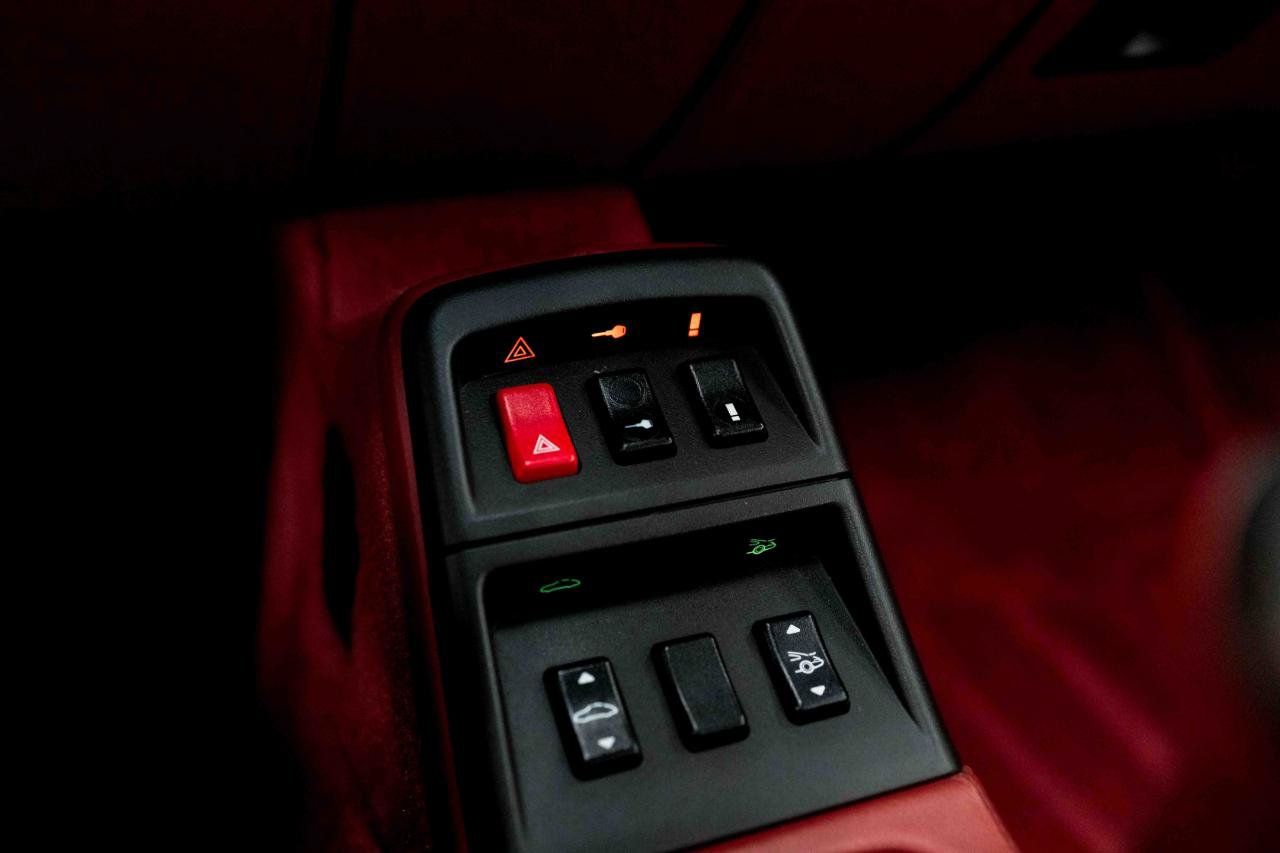 Used 1998 Porsche 911 Carrera S RWD image 47