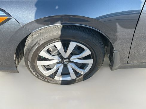 Certified 2025 Honda Civic LX image 35