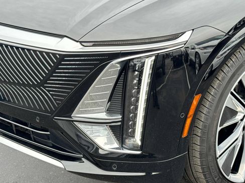 Certified 2024 Cadillac Lyriq Luxury w/ LPO, Floor Liner Package image 29