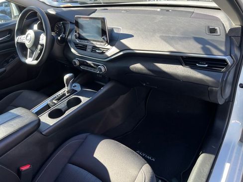 Used 2020 Nissan Altima 2.5 S image 23