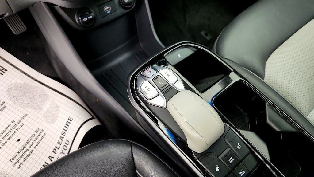 Used 2020 Hyundai Ioniq Limited FWD image 17