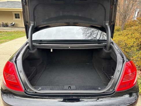 Used 2010 Mercedes-Benz CL 550 4MATIC image 43