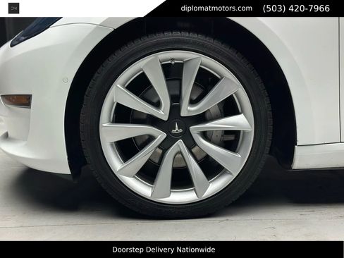 Used 2020 Tesla Model 3 Long Range image 35