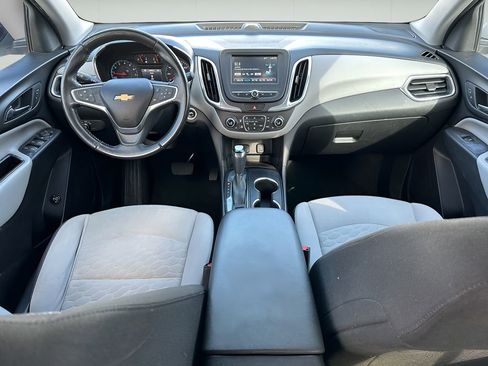 Used 2018 Chevrolet Equinox LT image 16