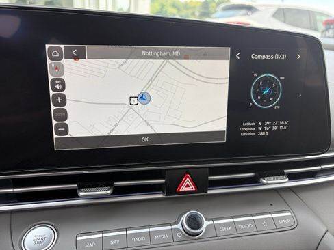 Used 2025 Hyundai Elantra SEL FWD image 20