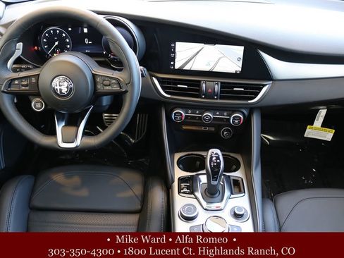 New 2025 Alfa Romeo Giulia AWD w/ Veloce Package AWD image 4