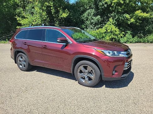 Used 2017 Toyota Highlander Limited Platinum w/ Protection Package #3 AWD/4WD image 9