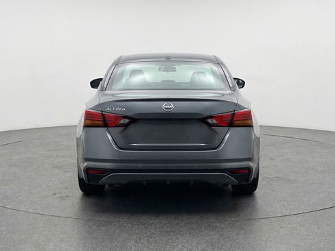 Used 2025 Nissan Altima 2.5 SV FWD image 7