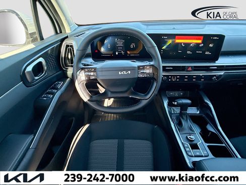 New 2026 Kia Sorento LX image 16