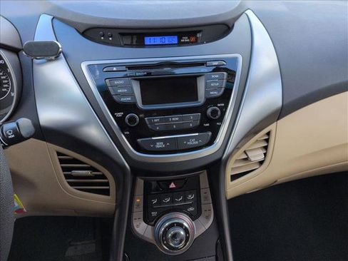 Used 2013 Hyundai Elantra GLS w/ Preferred Pkg image 14