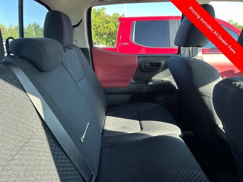 Used 2023 Toyota Tacoma SR5 RWD image 4