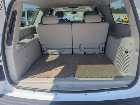Used 2011 Chevrolet Suburban LT AWD/4WD image 19