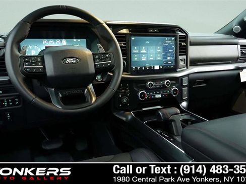 Used 2025 Ford F150 Raptor image 28