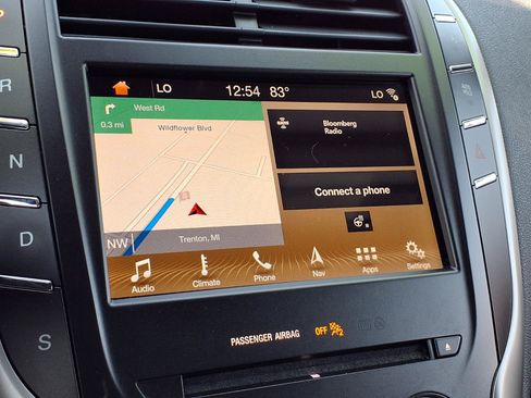 Used 2019 Lincoln MKC Reserve w/ MKC Climate Package FWD image 13