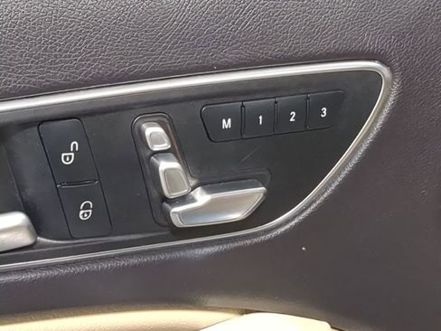 Used 2019 Mercedes-Benz GLA 250 4MATIC image 20