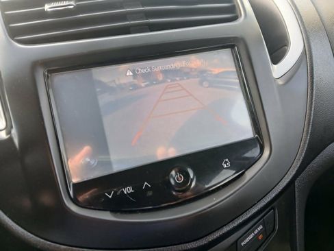 Used 2016 Chevrolet Trax LS FWD image 14