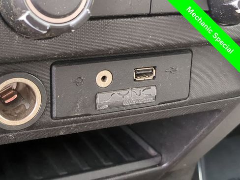 Used 2010 Ford F150 XLT image 27