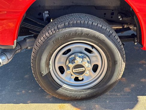 Used 2024 Ford F350 XL w/ XL Chrome Package image 15