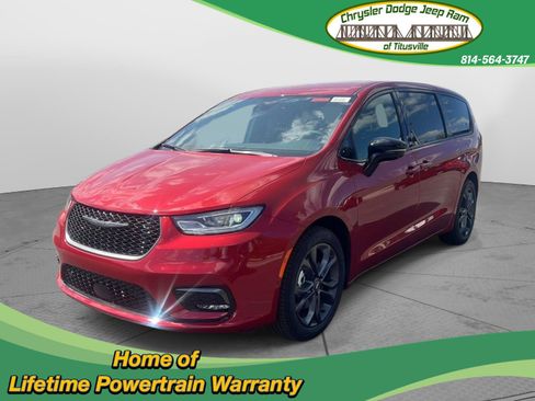 New 2026 Chrysler Pacifica Select image 16