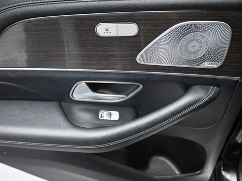 Used 2020 Mercedes-Benz GLE 580 4MATIC image 36