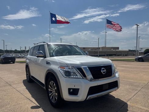 Used 2017 Nissan Armada SL w/ Technology Package RWD image 2