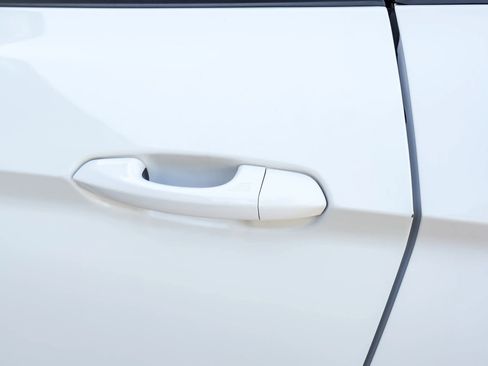 Used 2022 Ford Mustang Premium image 31