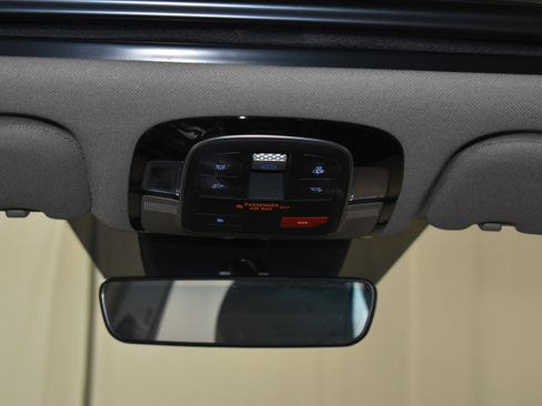 Used 2023 Hyundai Santa Fe SEL w/ Premium Package FWD image 32