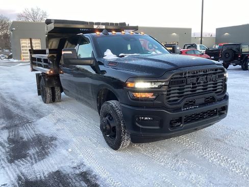 New 2026 RAM 3500 Tradesman image 4