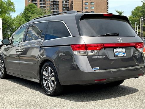 Used 2016 Honda Odyssey Touring Elite image 12