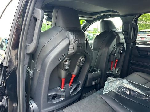 Certified 2025 Toyota Tacoma TRD Pro AWD/4WD image 21
