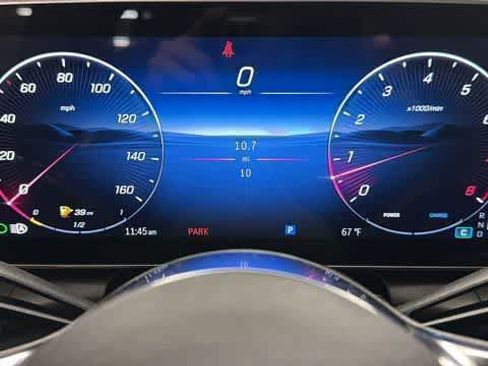 Used 2026 Mercedes-Benz GLC 300 4MATIC image 19