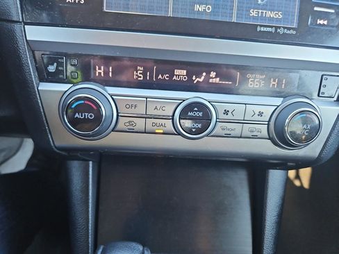 Used 2016 Subaru Outback 2.5i Premium image 31