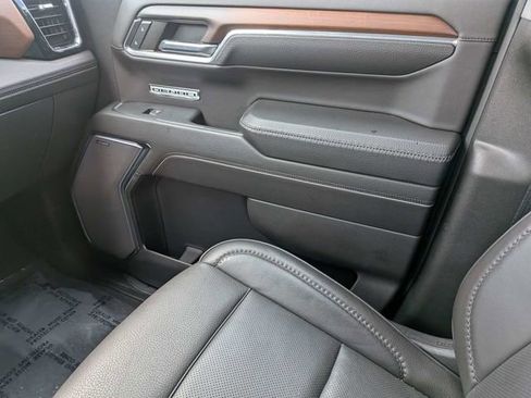 Used 2024 GMC Sierra 1500 Denali w/ Denali Reserve Package AWD/4WD image 18