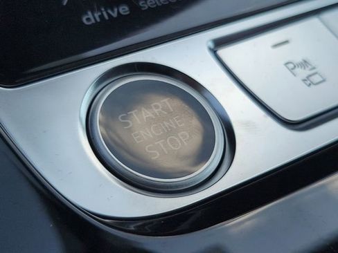 New 2025 Audi Q8 Premium Plus image 16