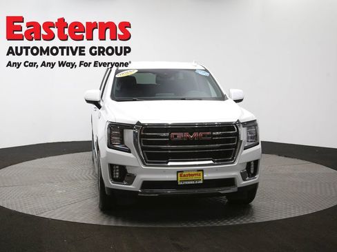 Used 2024 GMC Yukon XL SLT image 56