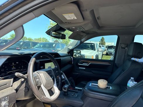 Used 2022 GMC Sierra 1500 Denali AWD/4WD image 9