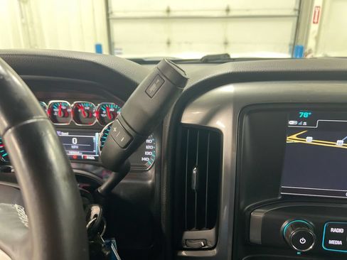 Used 2018 Chevrolet Silverado 1500 LT w/ All Star Edition RWD image 18