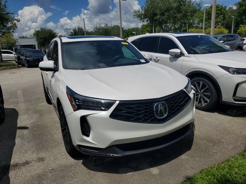 Used 2025 Acura RDX SH-AWD image 1