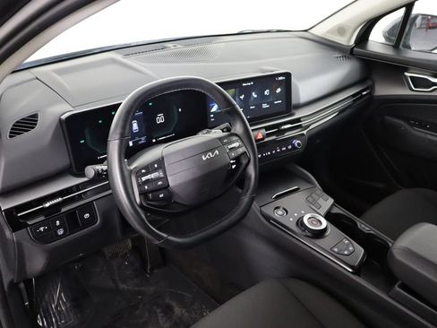 Used 2026 Kia Sportage LX FWD image 23