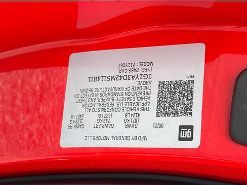 Used 2021 Chevrolet Corvette Stingray Convertible w/ Z51 Performance Package RWD image 39