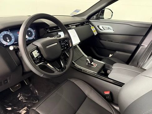 Used 2026 Land Rover Range Rover Velar Dynamic SE AWD/4WD image 15