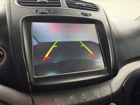 Used 2018 Dodge Journey Crossroad image 28