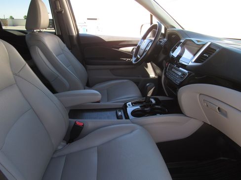 Used 2019 Honda Ridgeline RTL-E image 9