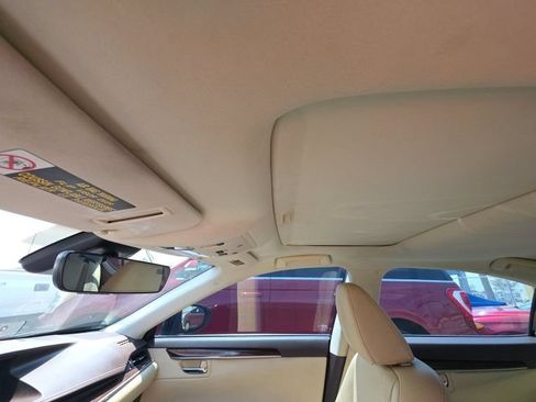 Used 2017 Lexus ES 350 w/ Premium Package FWD image 7