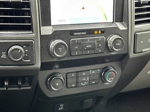 Used 2020 Ford F250 XLT w/ XLT Value Package image 17