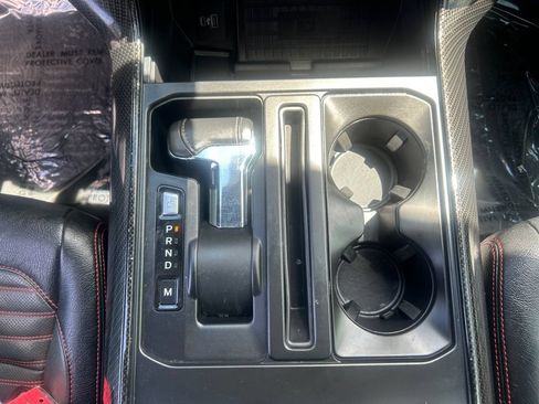 Used 2022 Ford F150 Lariat w/ Equipment Group 502A High AWD/4WD image 25