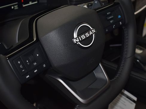 New 2026 Nissan Rogue Platinum w/ Platinum Premium Package image 13