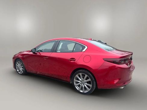 Used 2020 MAZDA MAZDA3 Sedan w/ Preferred Package image 8