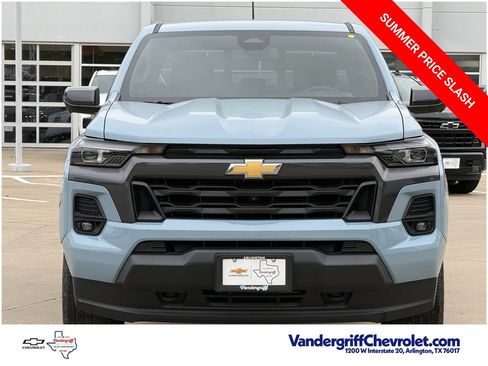New 2026 Chevrolet Colorado LT w/ LT Convenience Package AWD/4WD image 7