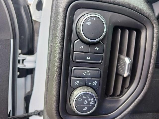 Used 2022 Chevrolet Silverado 2500 W/T w/ Gooseneck/5TH Wheel Package AWD/4WD image 16